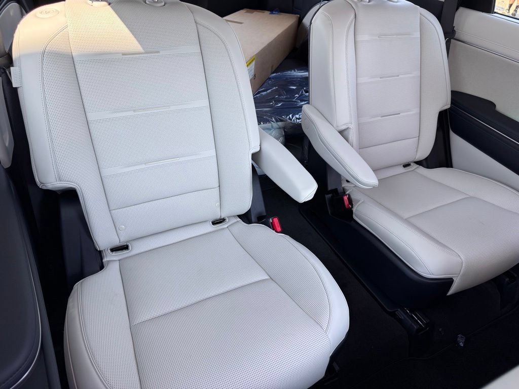New 2026 Hyundai Palisade Calligraphy FWD image 21
