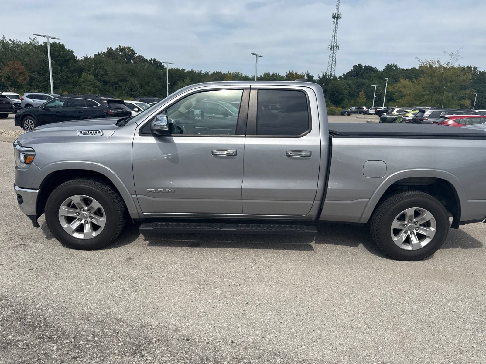 Used 2020 RAM 1500 Laramie AWD/4WD image 18