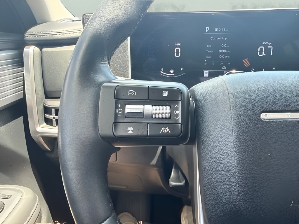 Used 2026 Hyundai Santa Fe SEL FWD image 59
