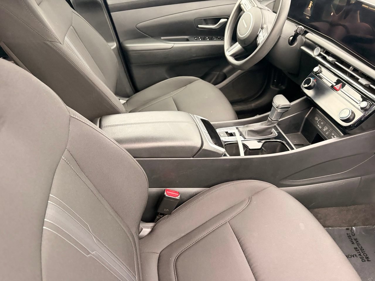 Used 2025 Hyundai Tucson SEL FWD image 12