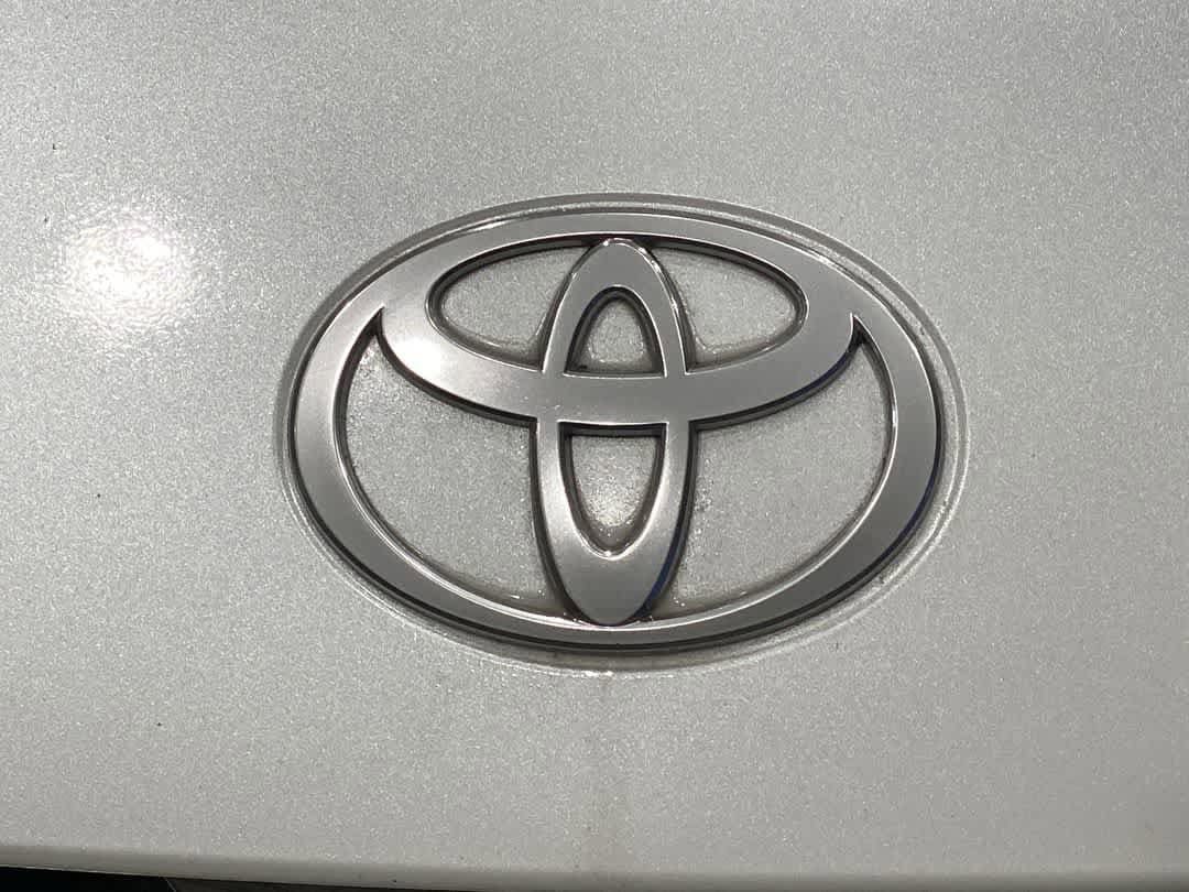 Certified 2025 Toyota Camry XLE AWD/4WD image 10
