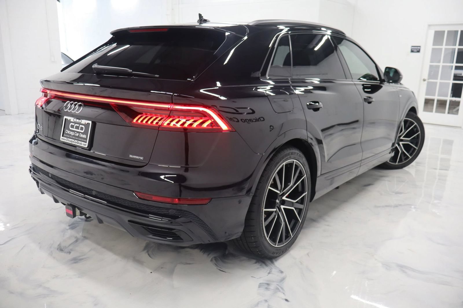 Used 2020 Audi Q8 Prestige w/ Prestige Package AWD/4WD image 10