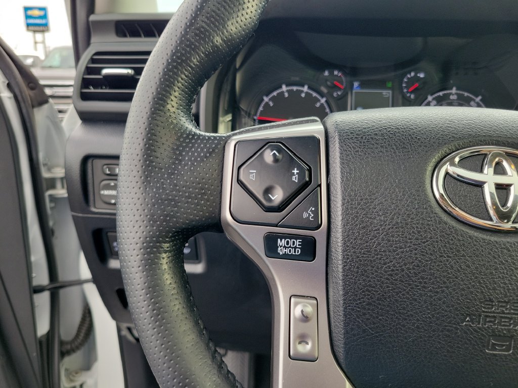 Used 2024 Toyota 4Runner SR5 Premium w/ Moonroof Package AWD/4WD image 24