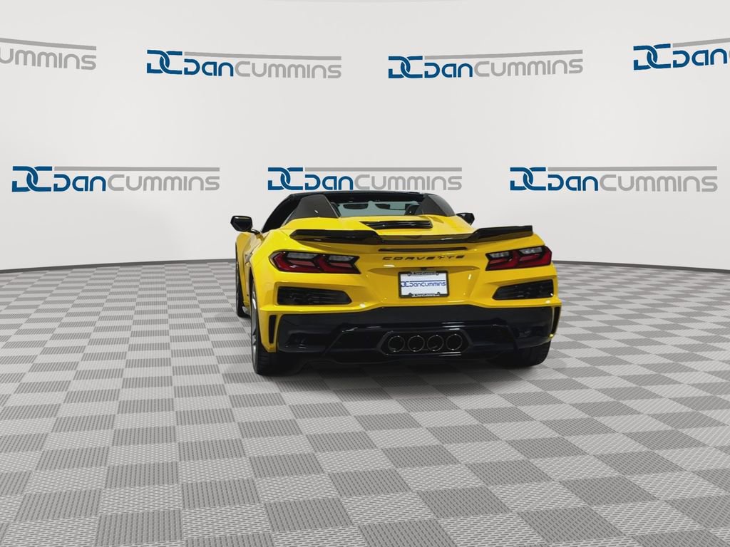 New 2025 Chevrolet Corvette Z06 w/ Stealth Interior Trim Package RWD image 7