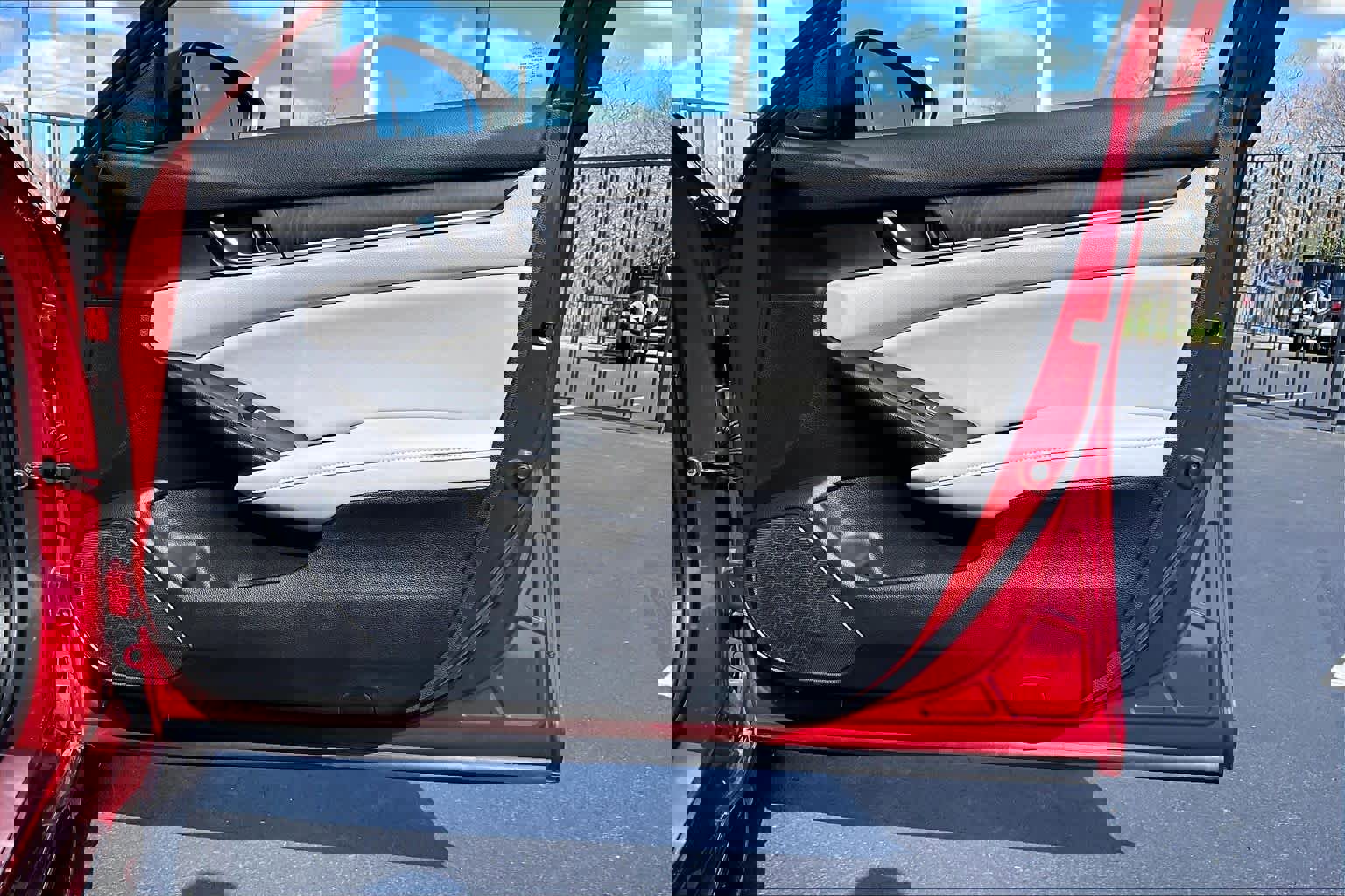 Used 2018 Honda Accord EX image 27