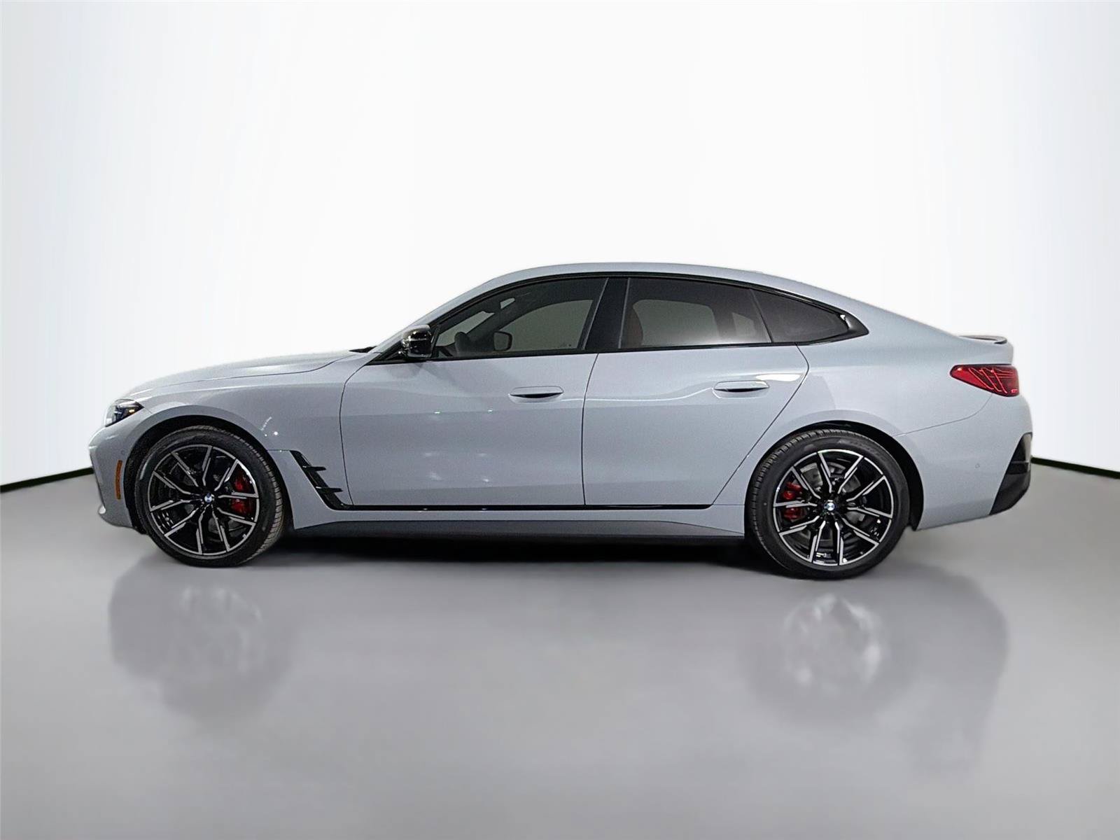 New 2026 BMW i4 eDrive40 w/ M Sport Package RWD image 15