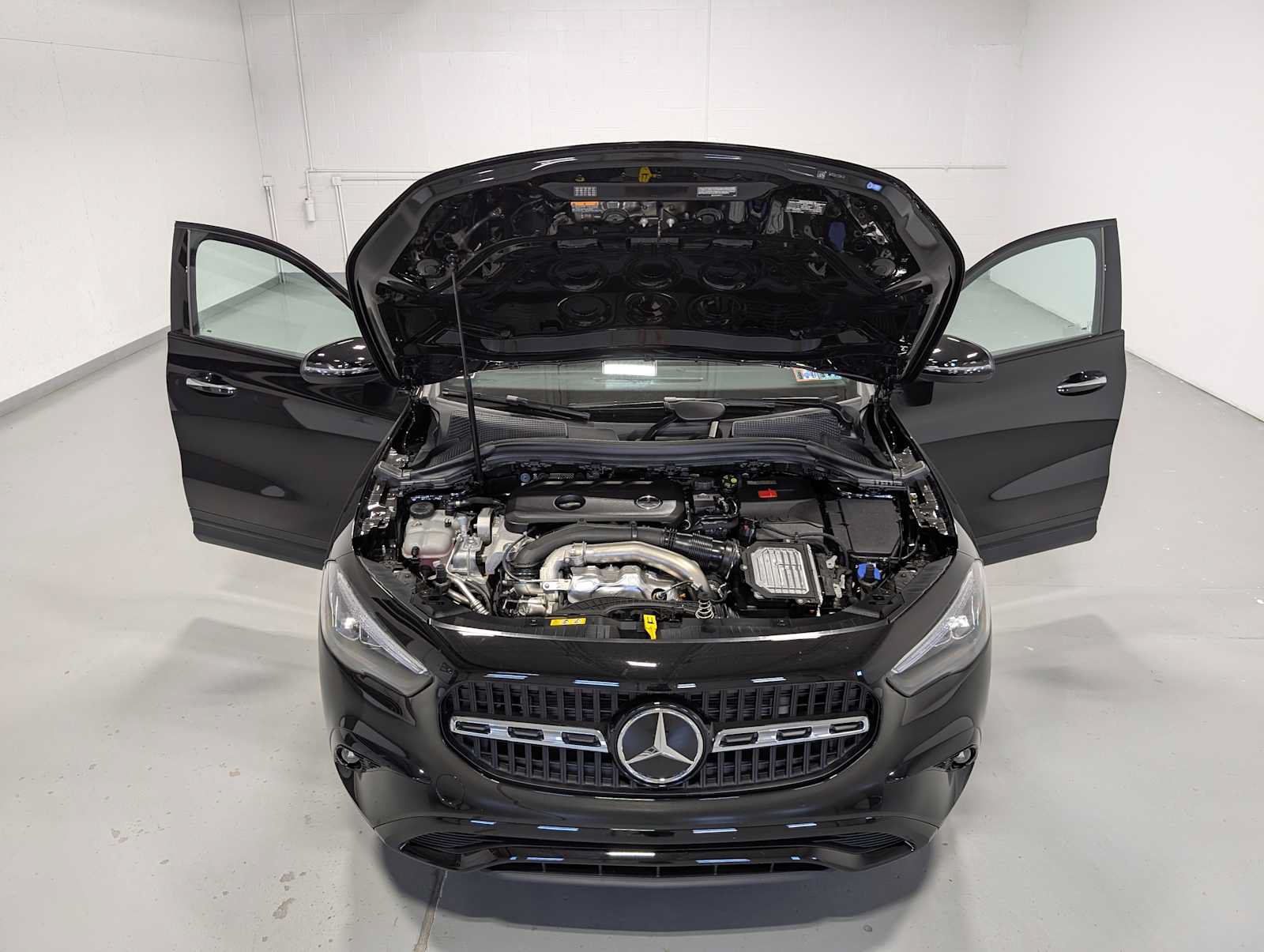New 2026 Mercedes-Benz GLA 250 4MATIC image 11