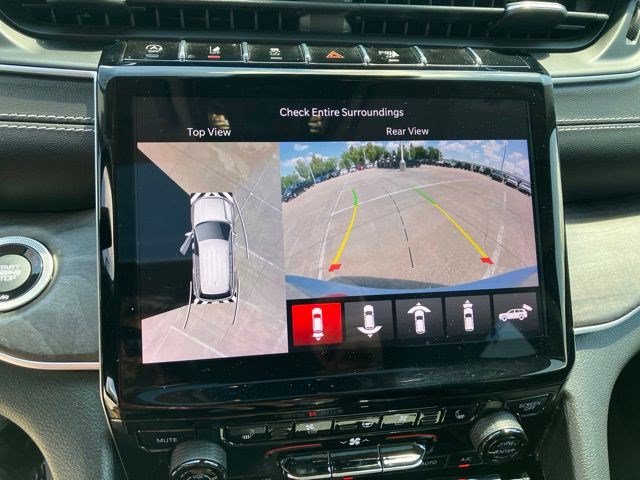Certified 2023 Jeep Grand Cherokee Limited w/ Luxury Tech Group II AWD/4WD image 20