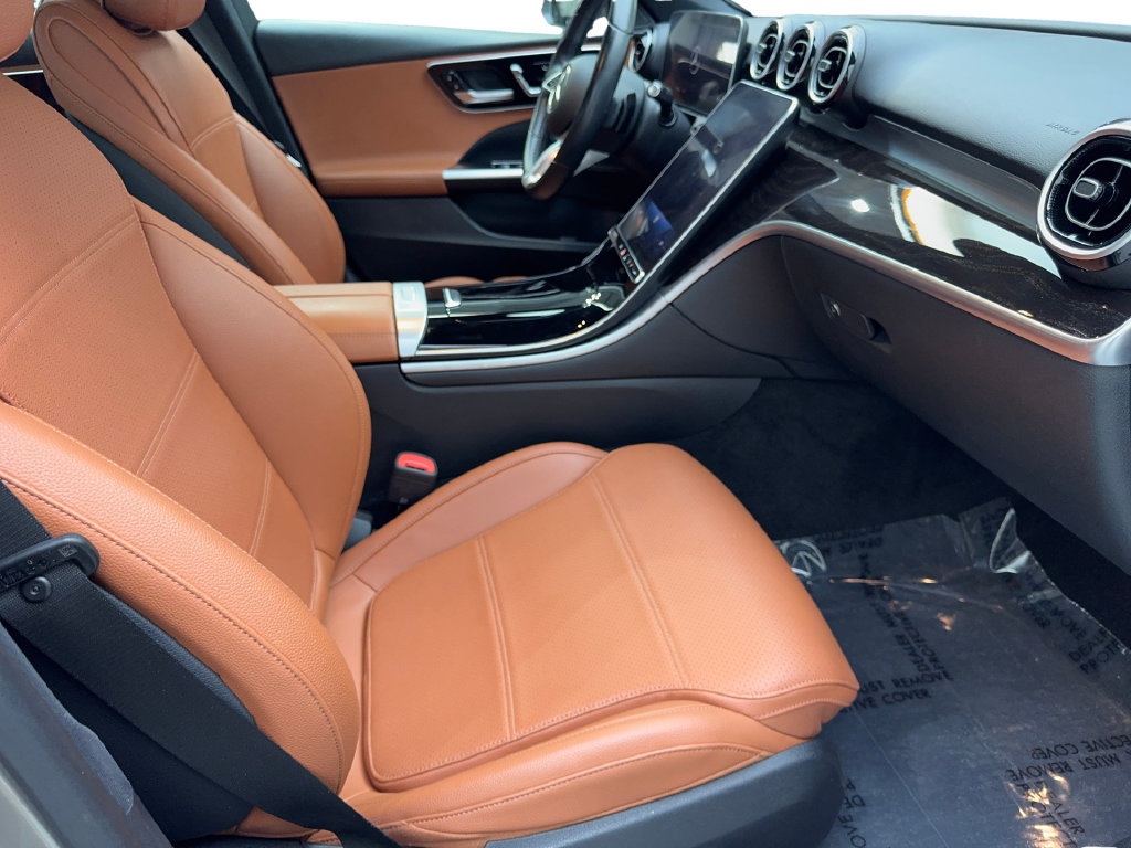 Used 2022 Mercedes-Benz C 300 Sedan image 43