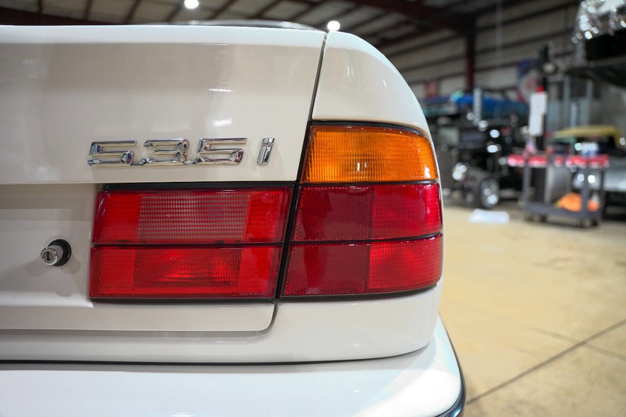 Used 1993 BMW 535i Sedan image 32