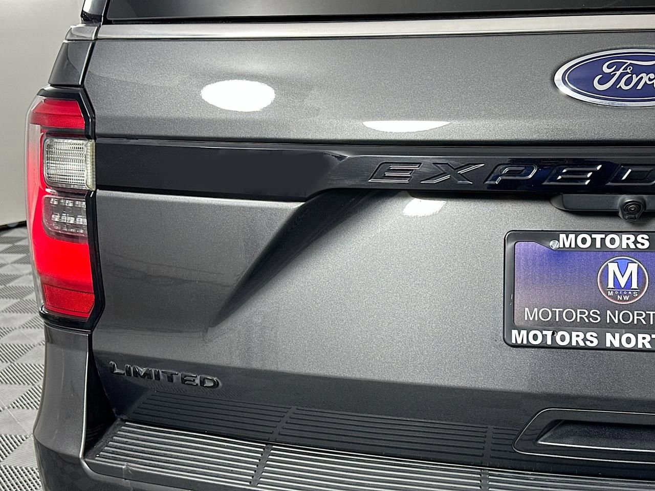 Used 2020 Ford Expedition Limited w/ Equipment Group 303A image 21