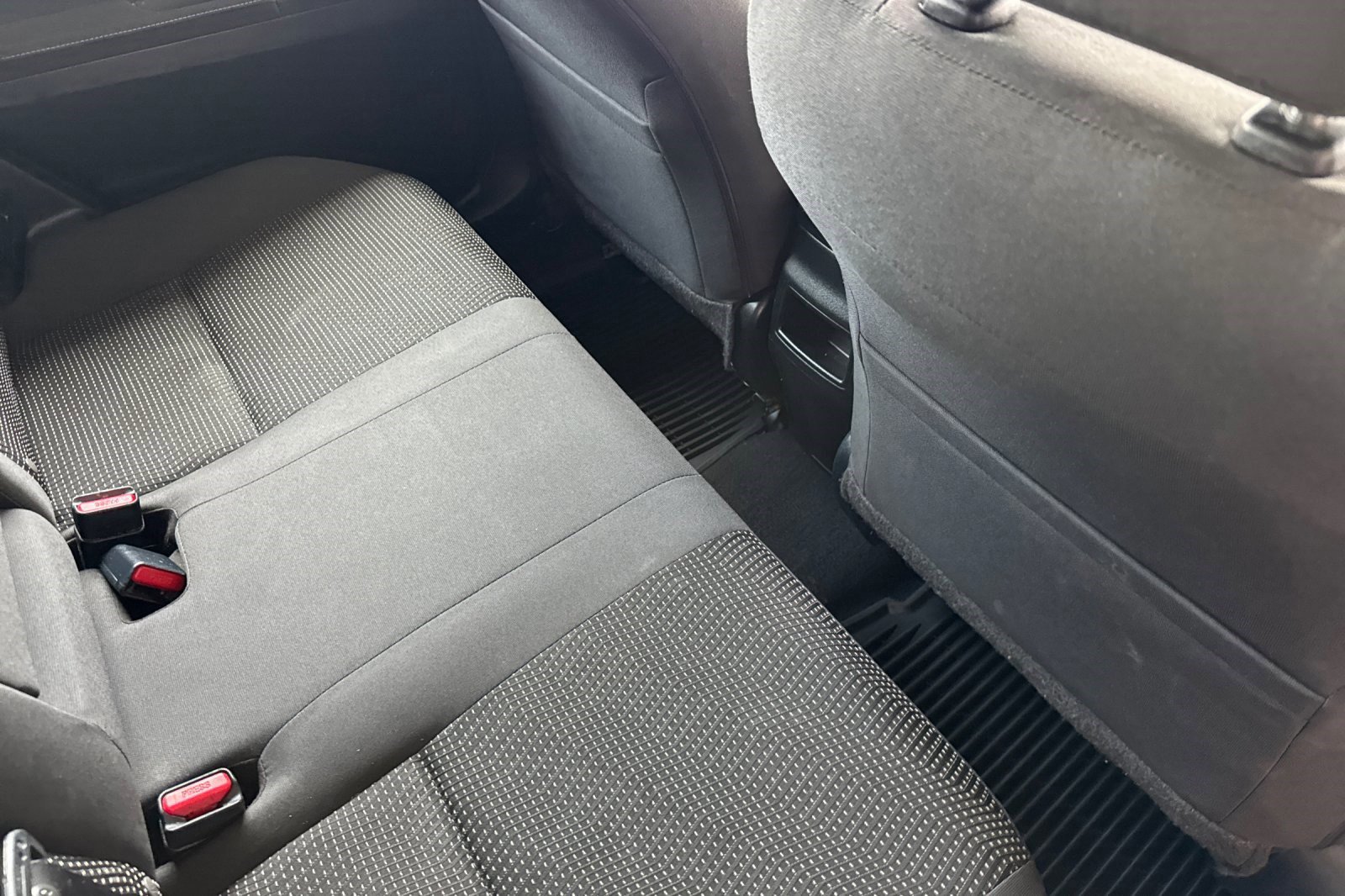 Used 2018 Toyota Corolla iM w/ All-Weather Mat Package image 29