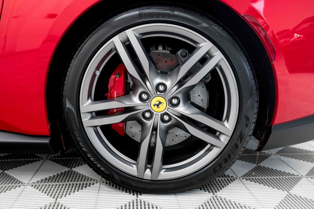 Used 2019 Ferrari Portofino RWD image 87