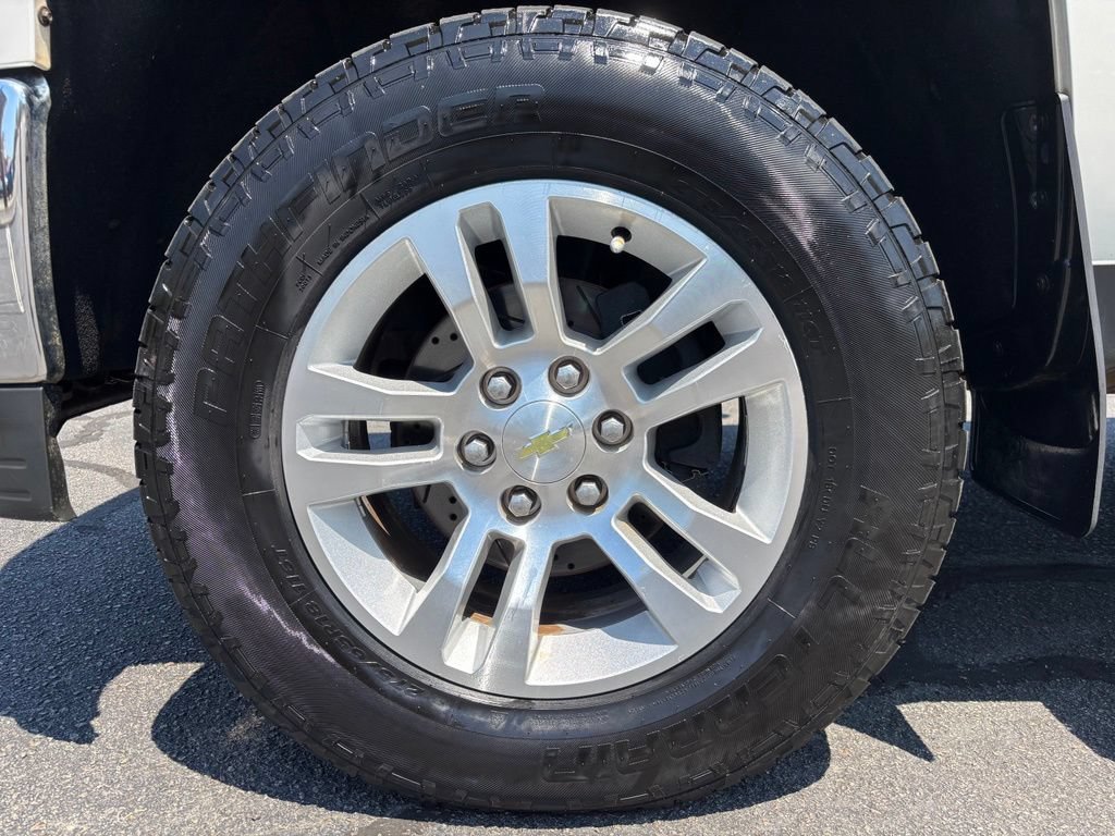 Used 2015 Chevrolet Silverado 1500 LTZ AWD/4WD image 12