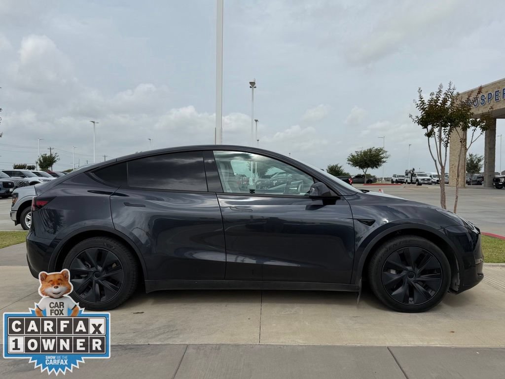 Used 2024 Tesla Model Y Long Range AWD/4WD image 17