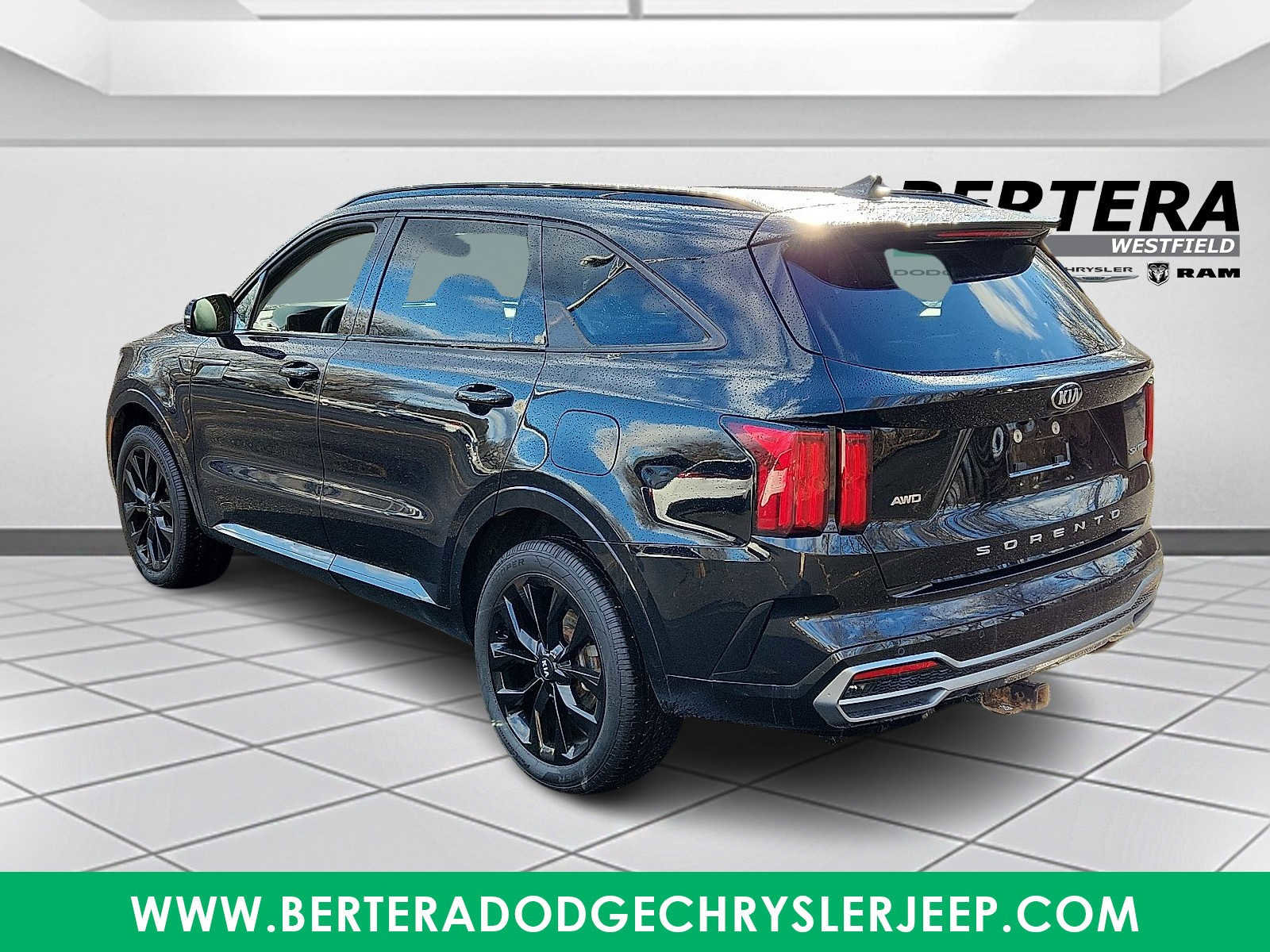 Used 2021 Kia Sorento SX image 4