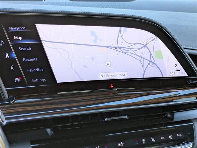 Used 2023 Cadillac Escalade Premium Luxury image 16