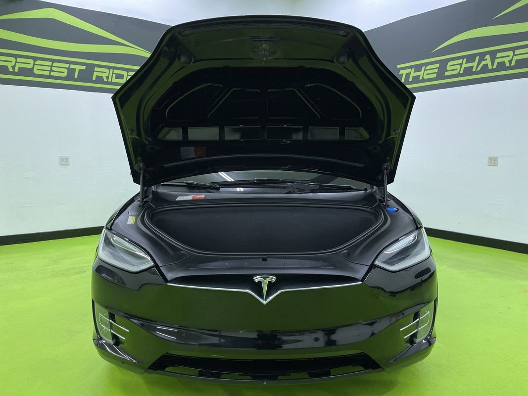 Used 2016 Tesla Model X 75D image 4