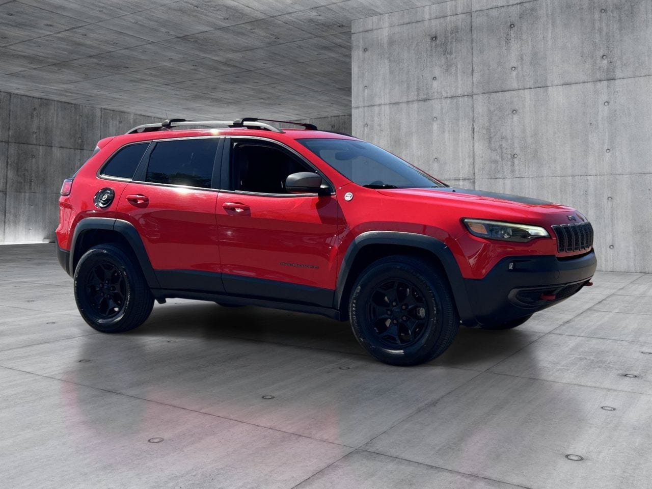 Used 2019 Jeep Cherokee Trailhawk w/ Comfort/Convenience Group AWD/4WD image 7