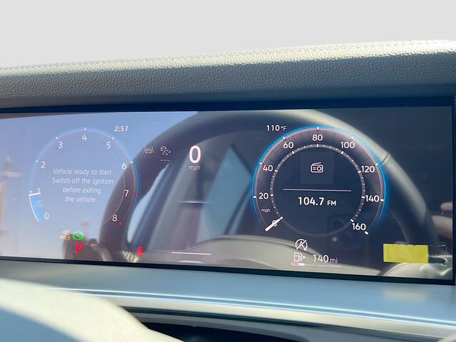 New 2025 Volkswagen Tiguan SE image 12