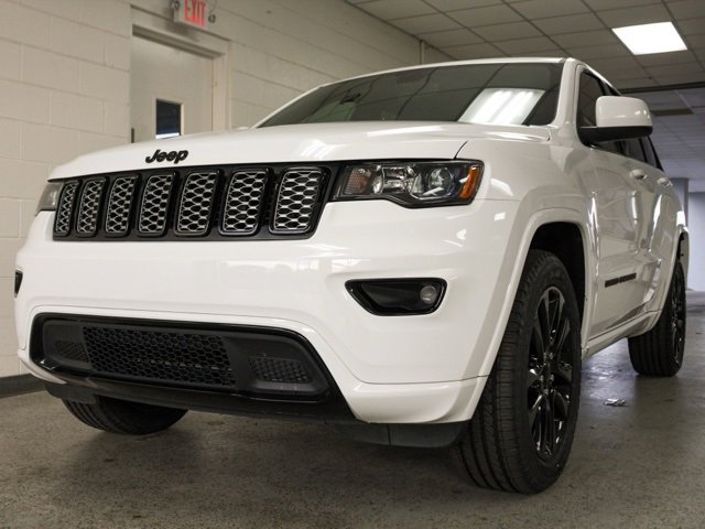Used 2021 Jeep Grand Cherokee Laredo X image 20