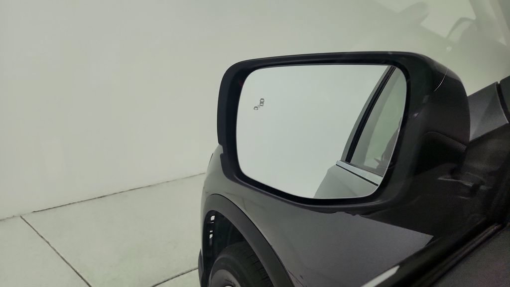 Used 2025 Honda Pilot EX-L image 16