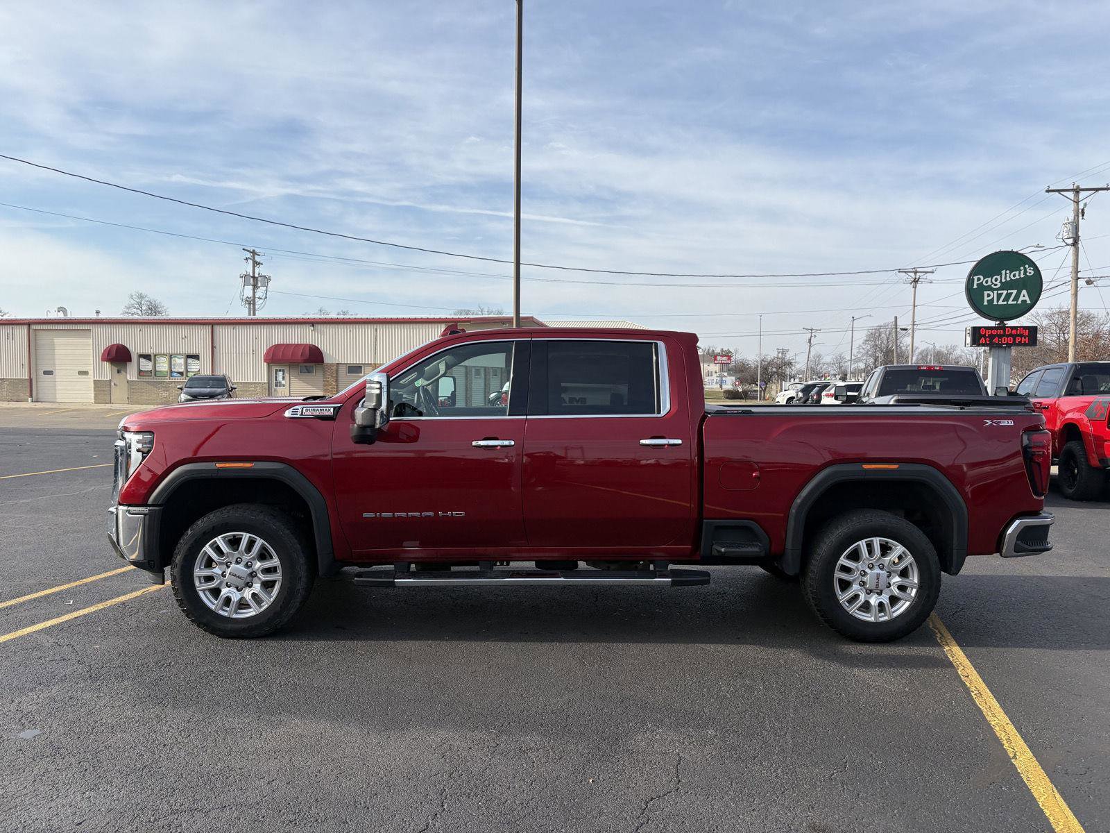 Used 2024 GMC Sierra 2500 SLT w/ SLT Premium Package image 21