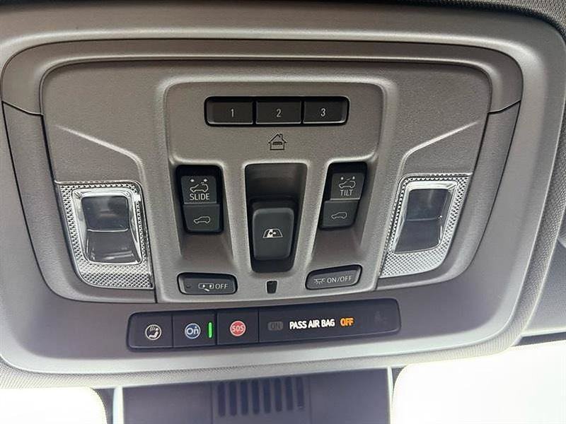 Used 2025 GMC Sierra 1500 Denali w/ Technology Package AWD/4WD image 59