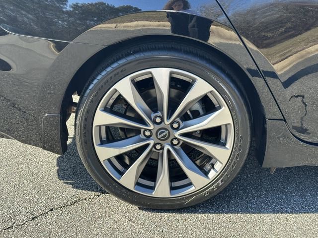 Certified 2023 Nissan Maxima Platinum w/ Sport Mat Group image 17