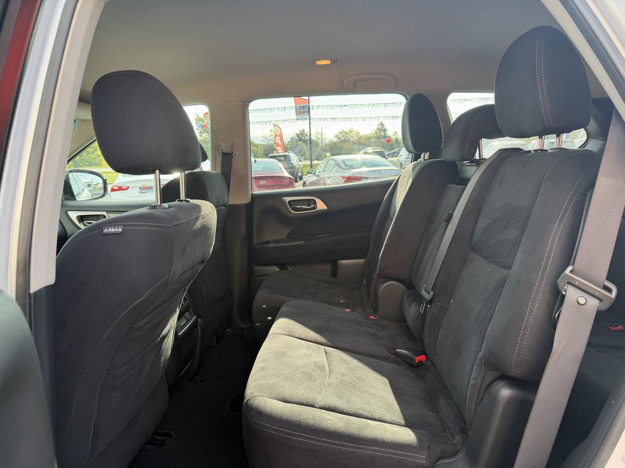 Used 2013 Nissan Pathfinder SV AWD/4WD image 20