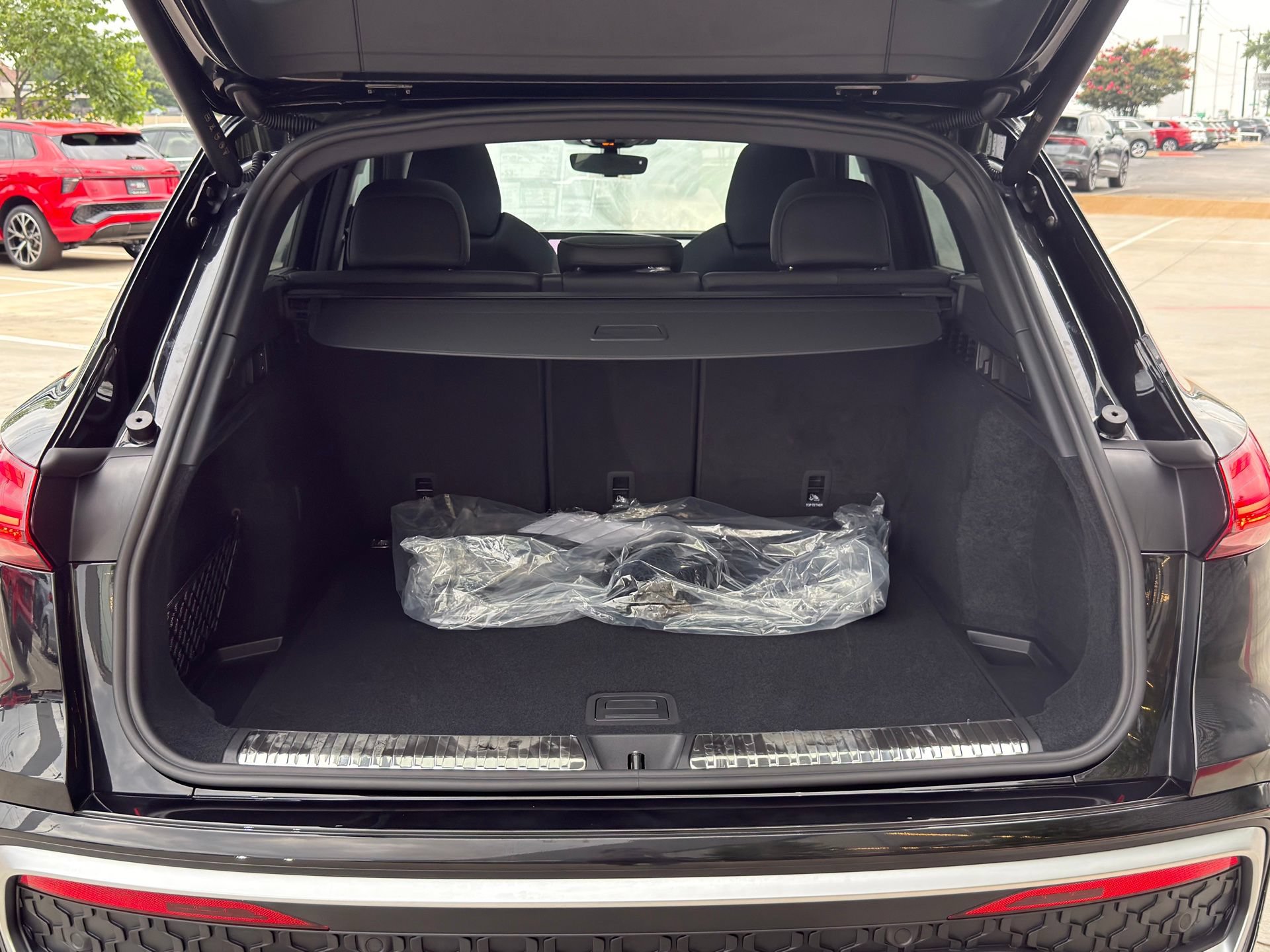 New 2026 Audi SQ5 Prestige AWD/4WD image 10