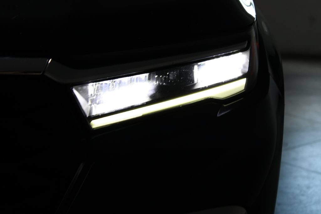 Used 2023 Honda Pilot Touring image 61