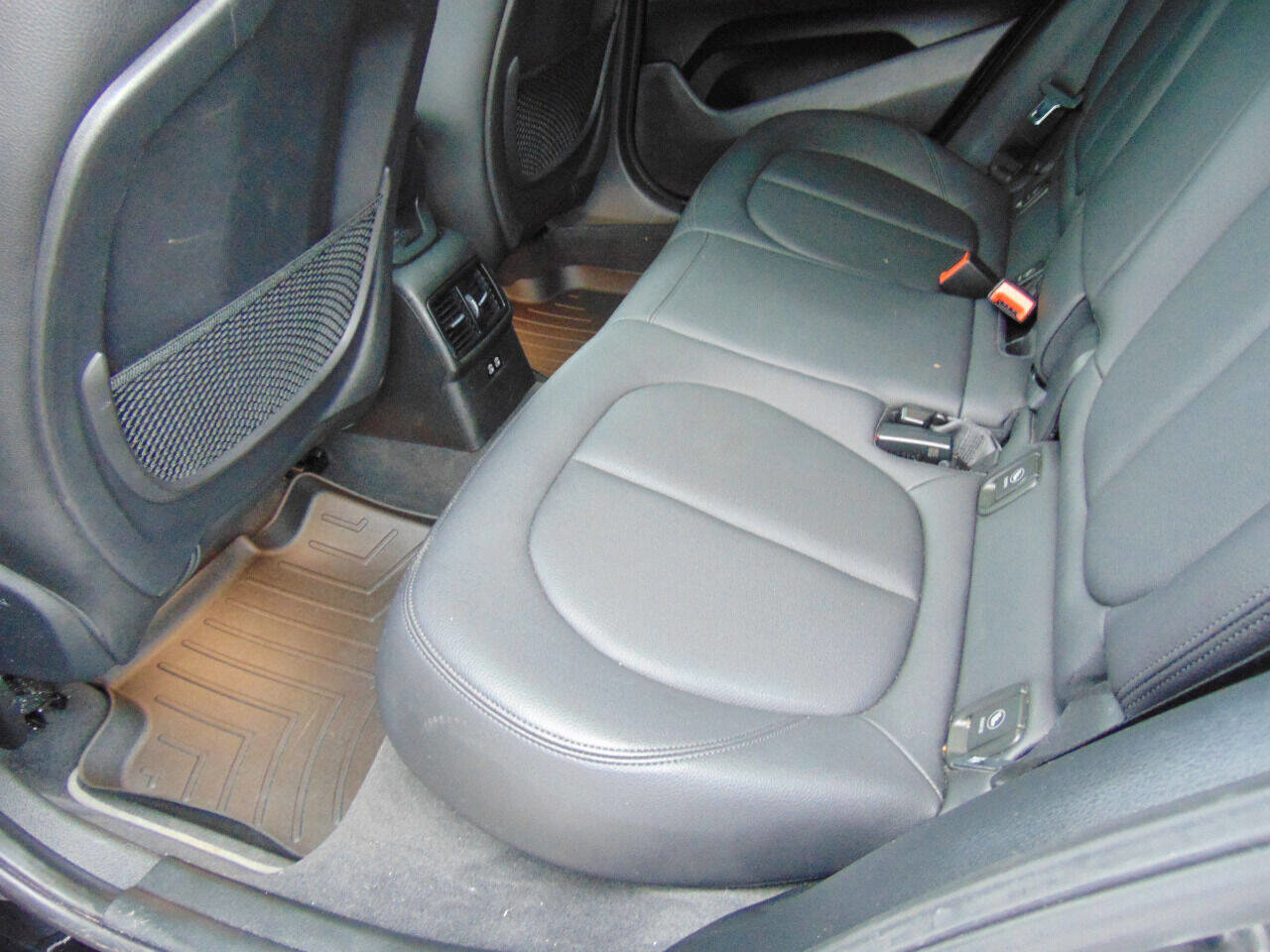 Used 2022 BMW X2 xDrive28i w/ Convenience Package image 10