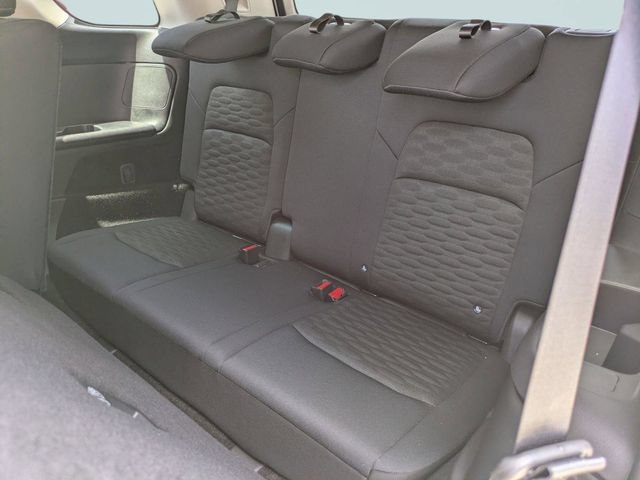 Used 2025 Nissan Pathfinder SV FWD image 16