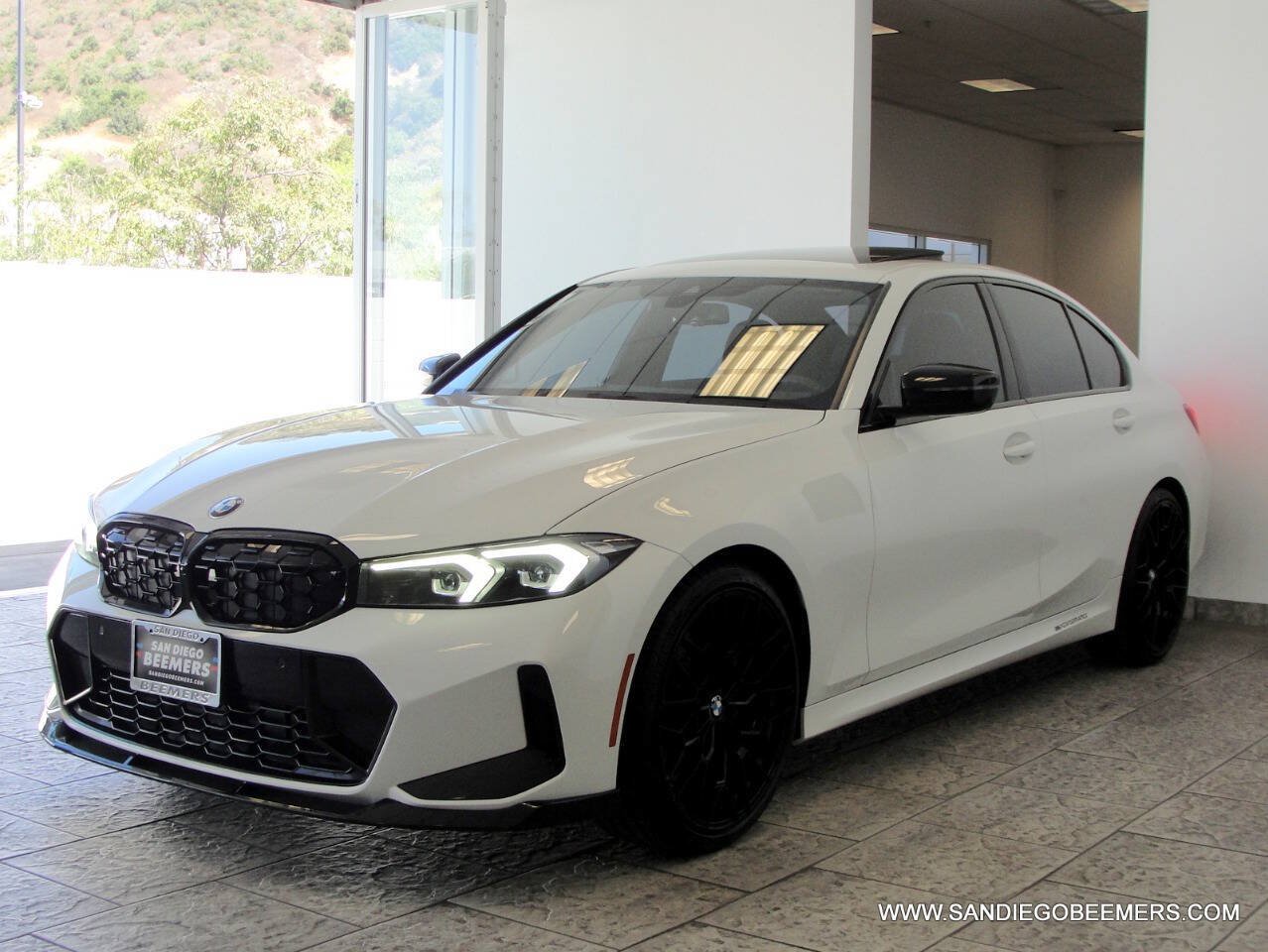 Used 2023 BMW 330i Sedan w/ M Sport Package RWD image 51