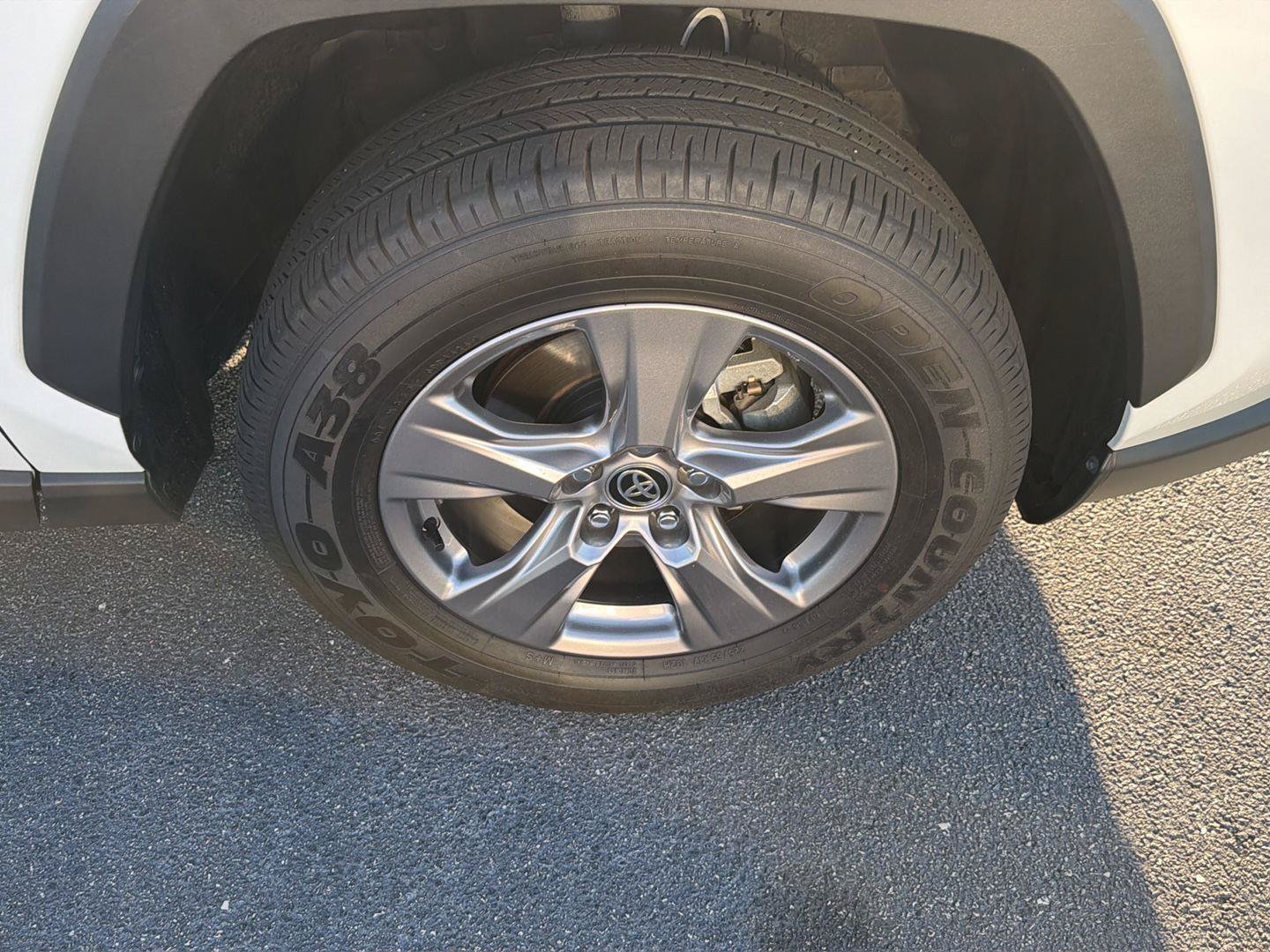 Certified 2024 Toyota RAV4 XLE AWD/4WD image 36