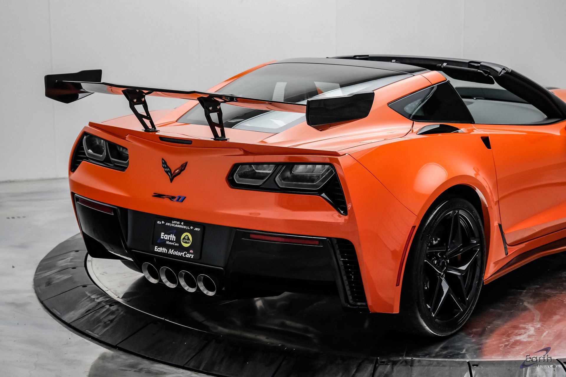 Used 2019 Chevrolet Corvette ZR1 RWD image 23