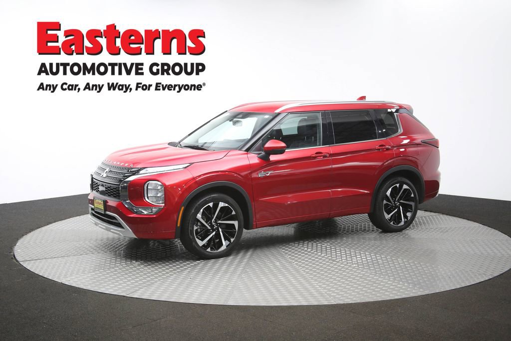 Used 2023 Mitsubishi Outlander SEL AWD/4WD image 59