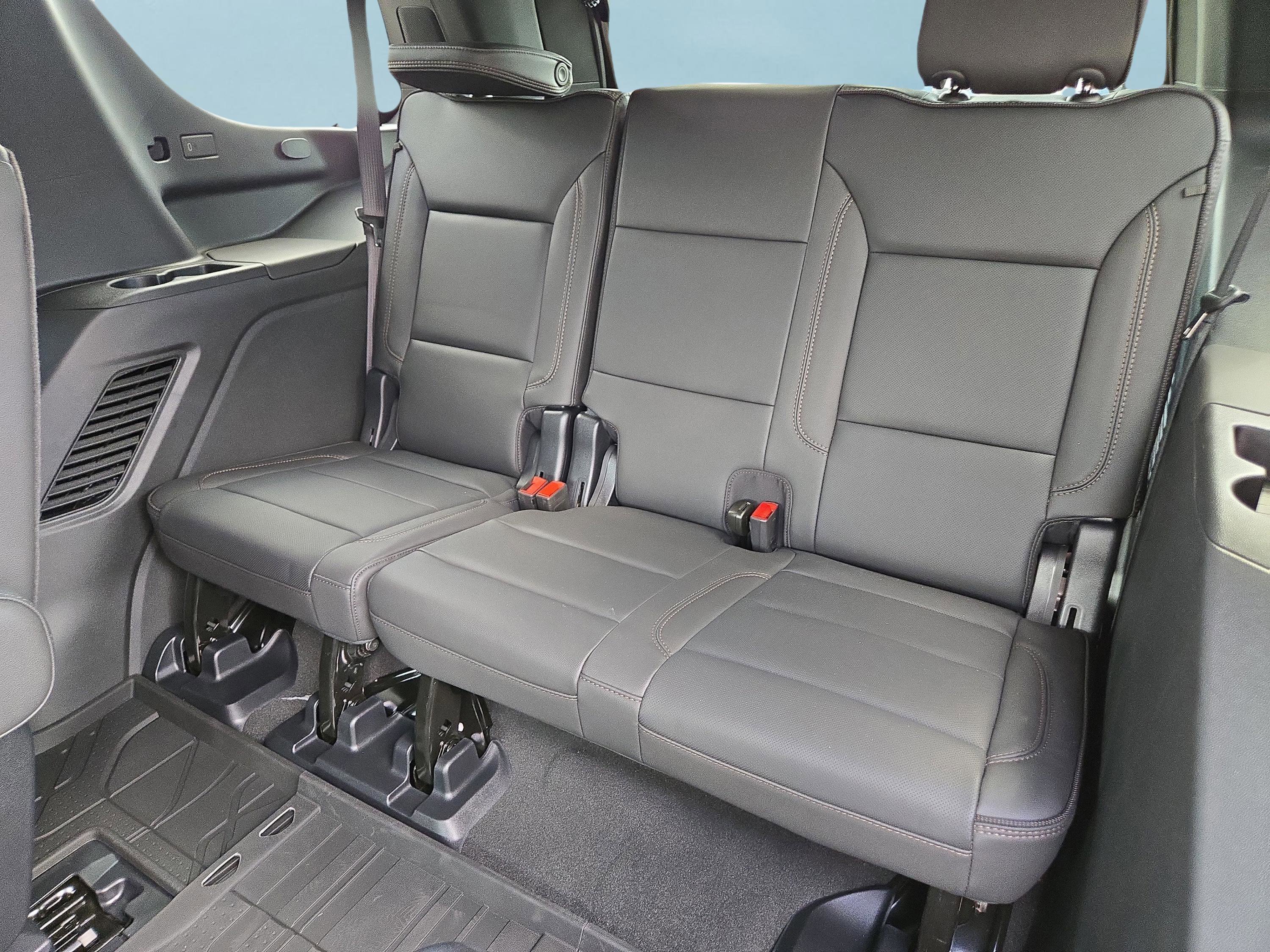 Certified 2025 Chevrolet Tahoe High Country image 17