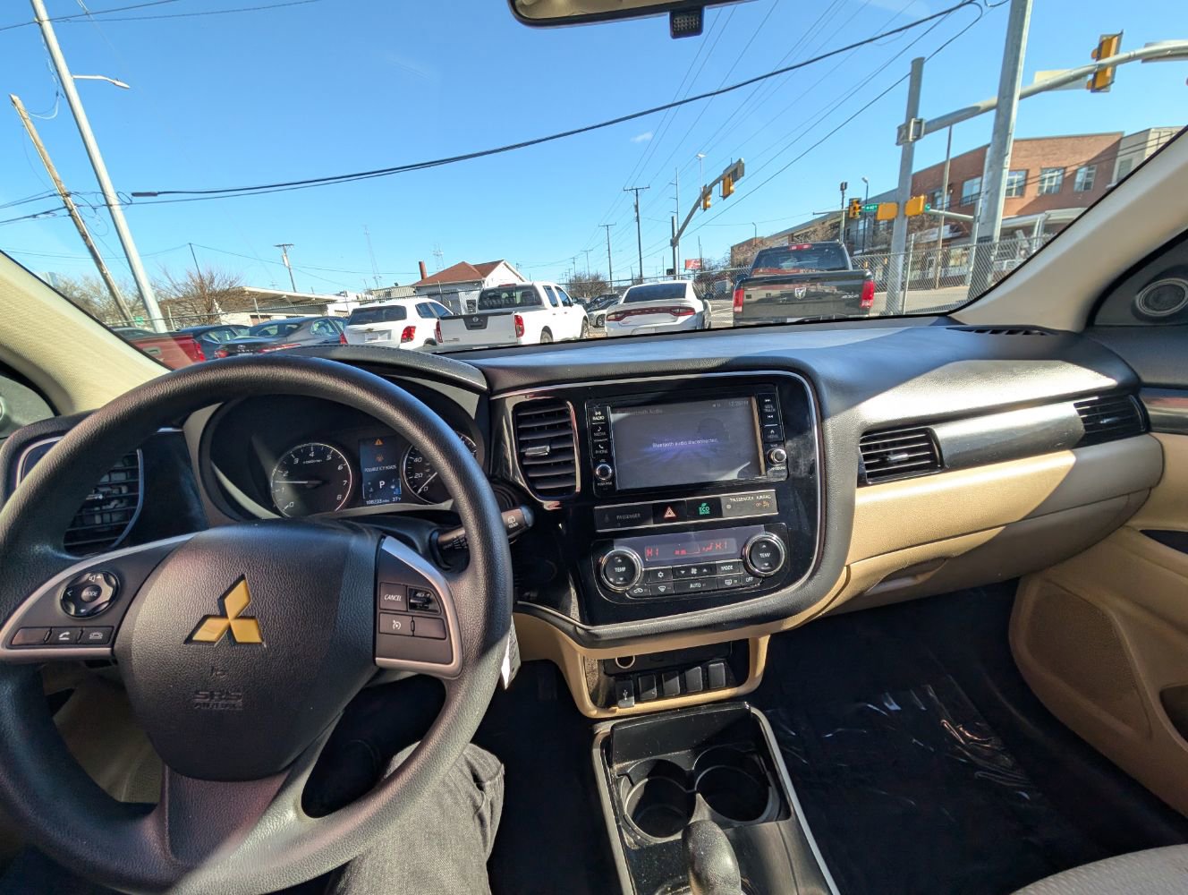 Used 2019 Mitsubishi Outlander ES image 22