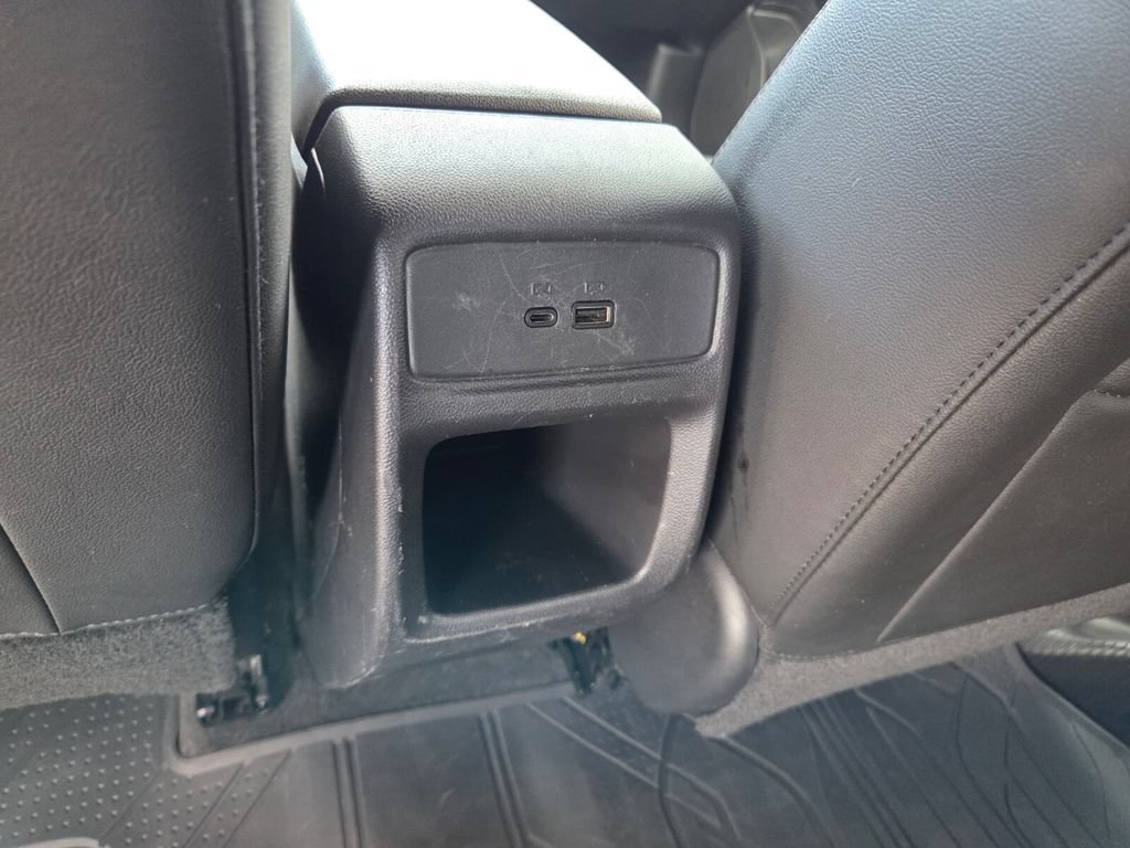 Used 2025 Chevrolet Trax RS w/ Driver Confidence Package FWD image 7