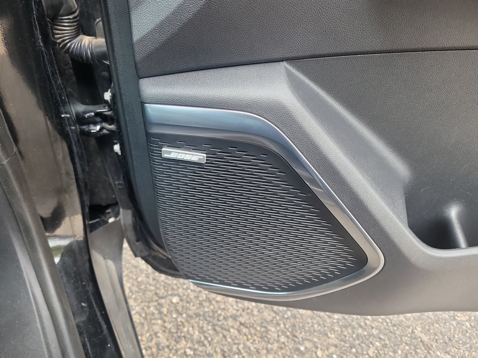 Used 2024 GMC Acadia Elevation FWD image 27