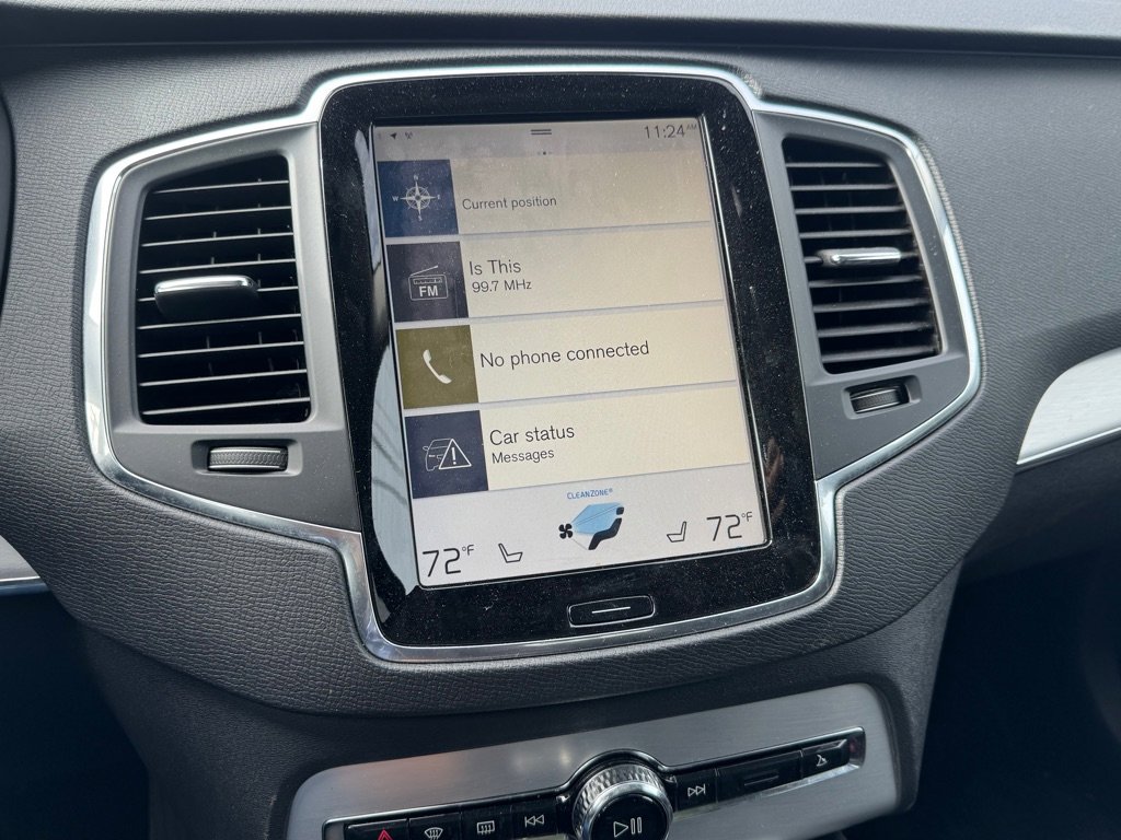 Used 2016 Volvo XC90 T6 Momentum image 16