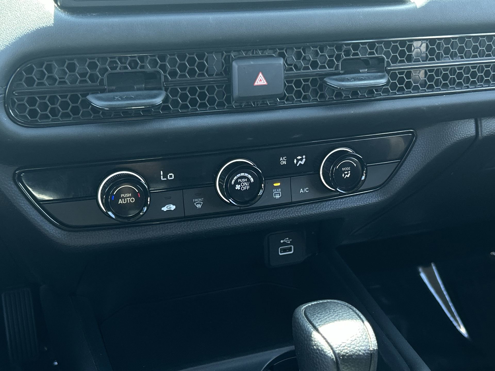 Certified 2023 Honda HR-V LX image 16
