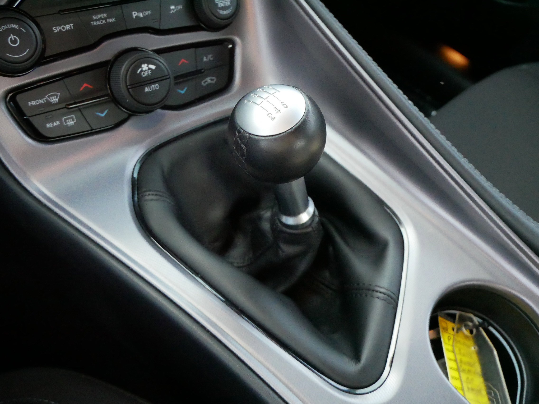 Used 2023 Dodge Challenger R/T w/ T/A Package image 24