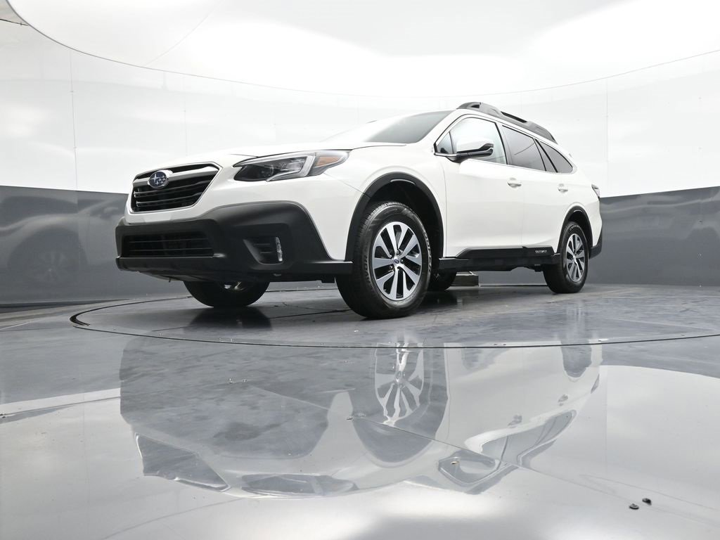 Used 2022 Subaru Outback Premium image 25