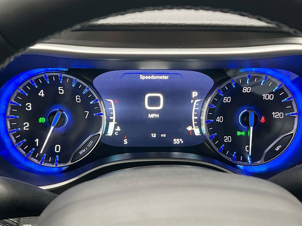 New 2026 Chrysler Pacifica Select image 28