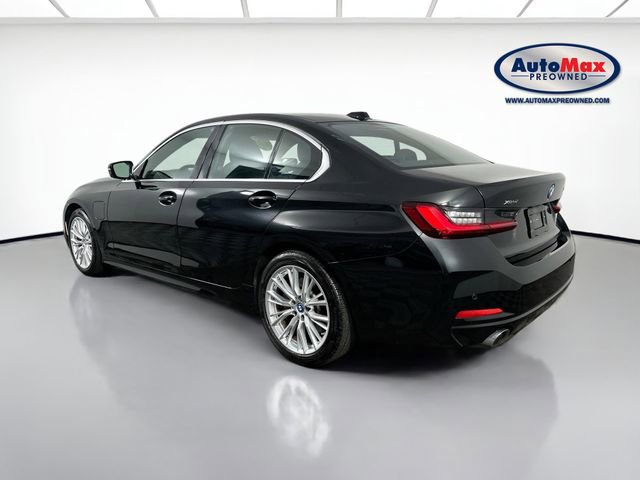 Used 2024 BMW 330e xDrive w/ Convenience Package AWD/4WD image 6
