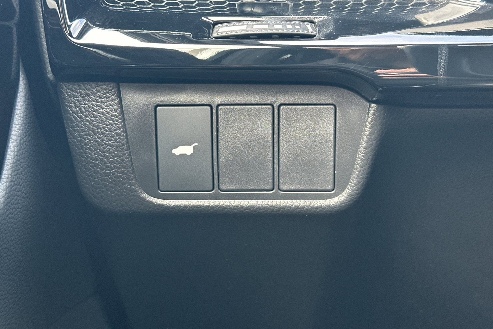 Certified 2026 Honda CR-V Sport Touring image 33