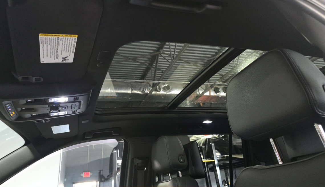 Used 2021 GMC Yukon XL Denali AWD/4WD image 8